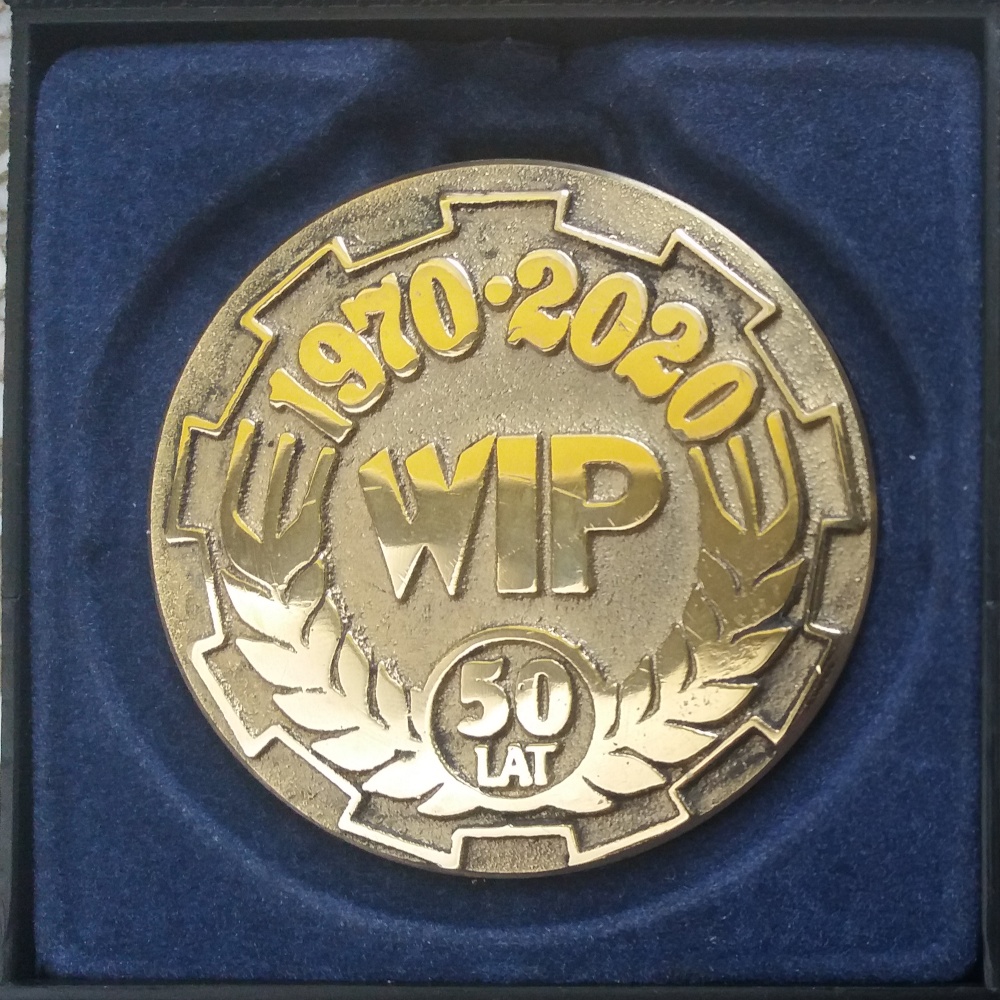 Medal 50 lecie WIP